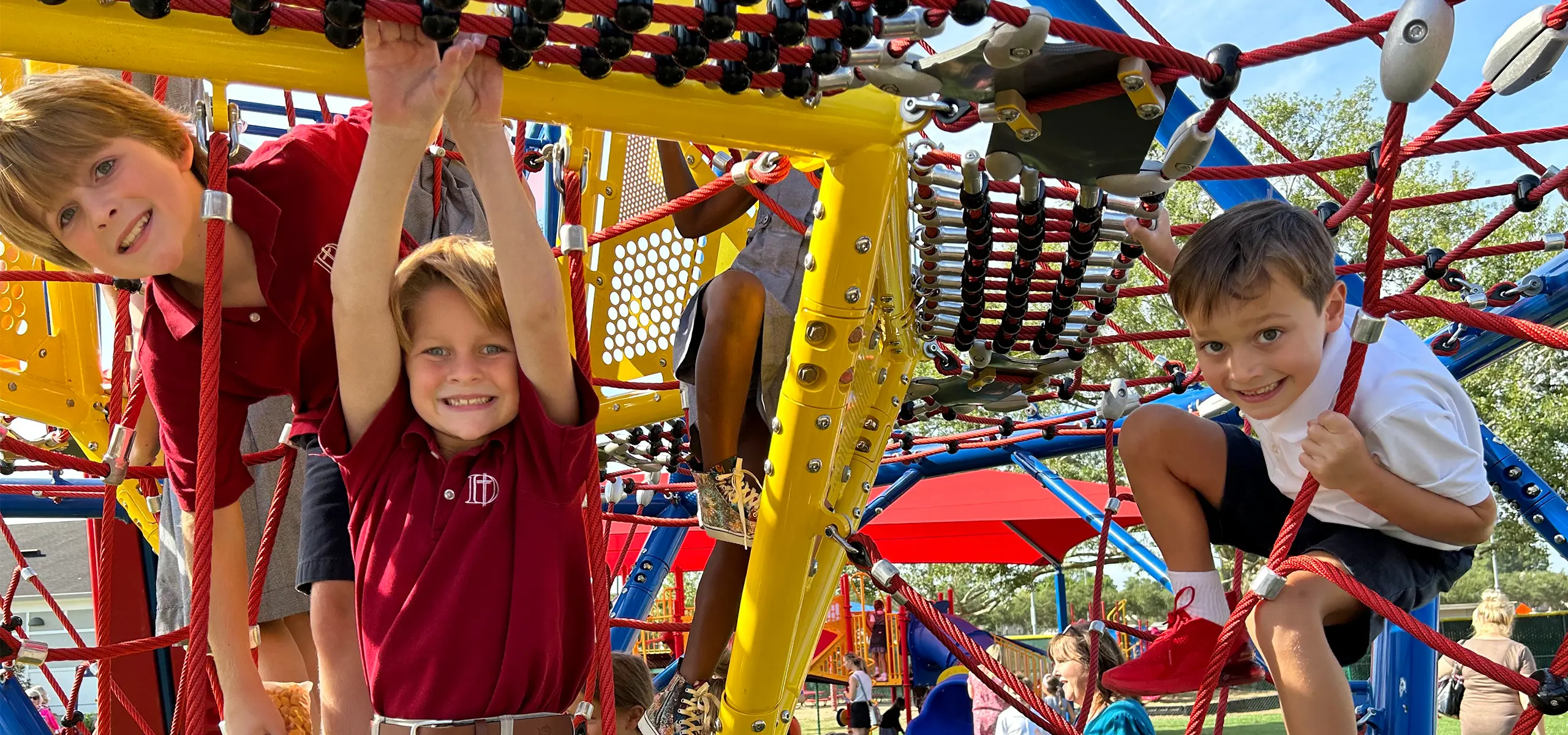 Dunham Lower School students on the playground